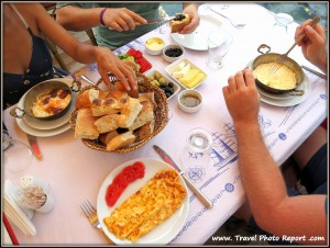 Breakfast in Turkey (Turkish food part 1)