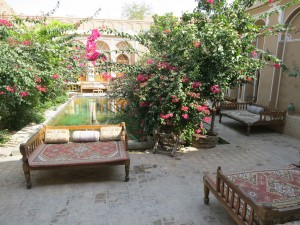 First time visitors' guide to Iran