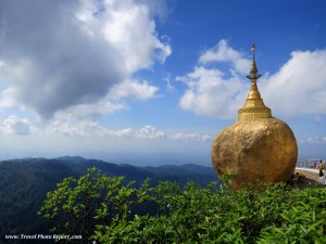 The Golden Rock of Kyaikto, Burma / Myanmar