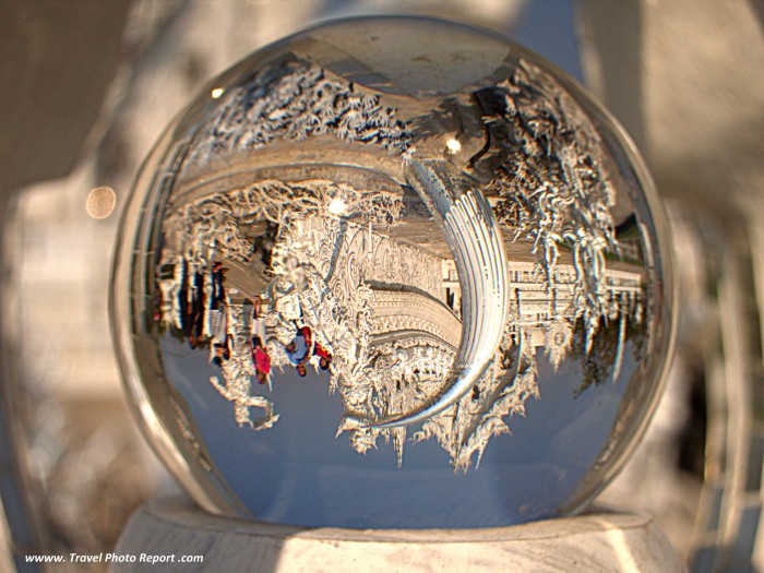 Wat Rong Khun White temple 07