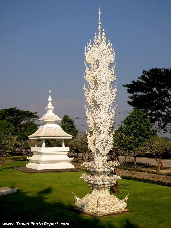 Wat Rong Khun White temple 16